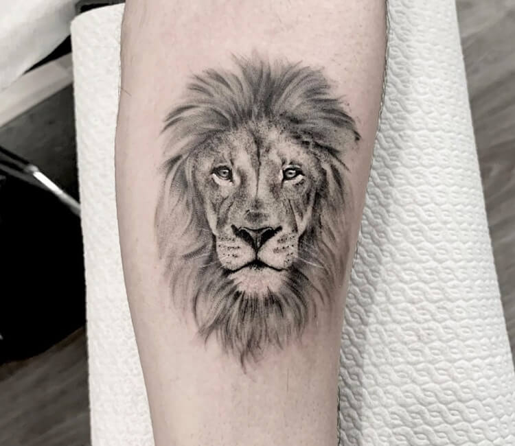51 Cool Realistic Lion Tattoo Designs for Men [2024 Guide] | Lion tattoo  design, Lion tattoo, Tattoo designs men
