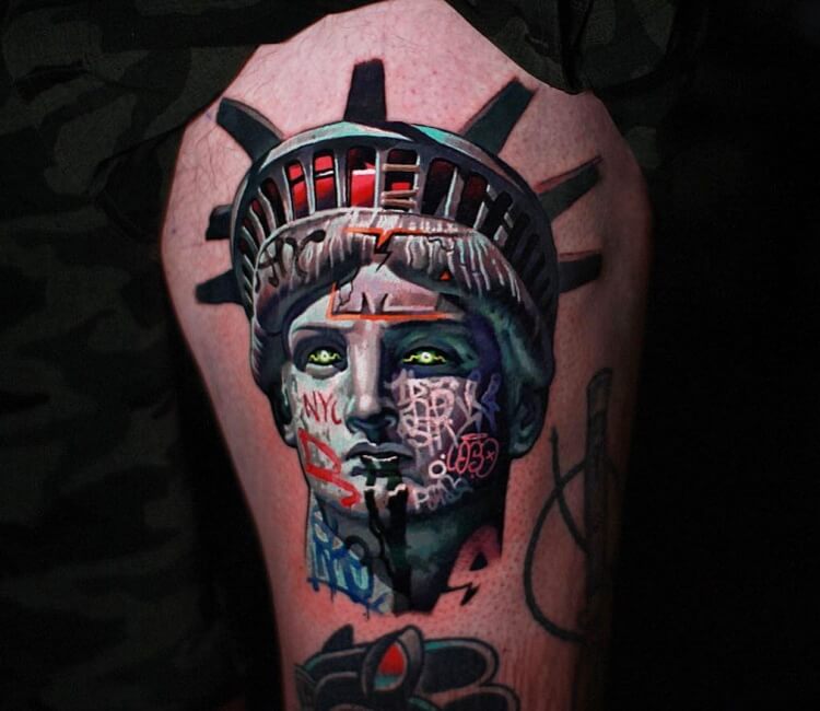 Mafioso Stick Up Guns Statue of Liberty Bandanna America Urban Tattoos T  Shirt  Fearless Apparel