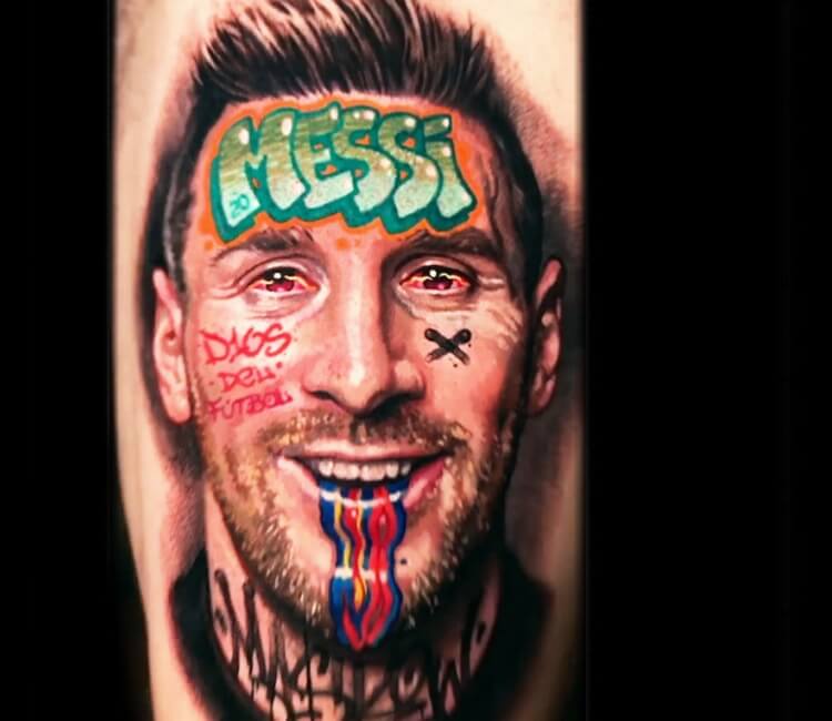 Lionel Messi has a tattoo of Noel Fielding on his back jokes the comic  after spotting mystery inking on Barcelona star  The Sun  The Sun