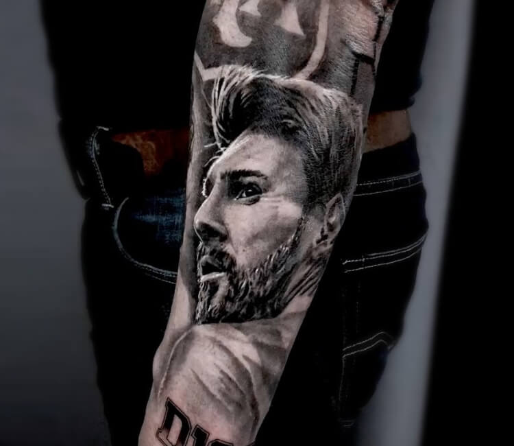 What are the best soccer player tattoos? From Ibrahimovic's lion to Messi's  Jesus depiction | Goal.com US