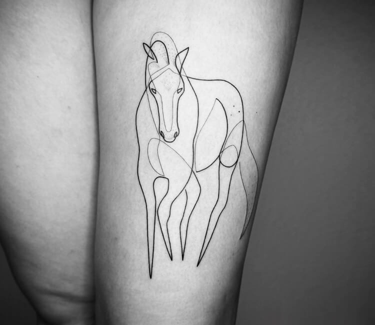 Equine With One Line | Part I on Behance | Horse tattoo, Sketch tattoo  design, Horse drawings