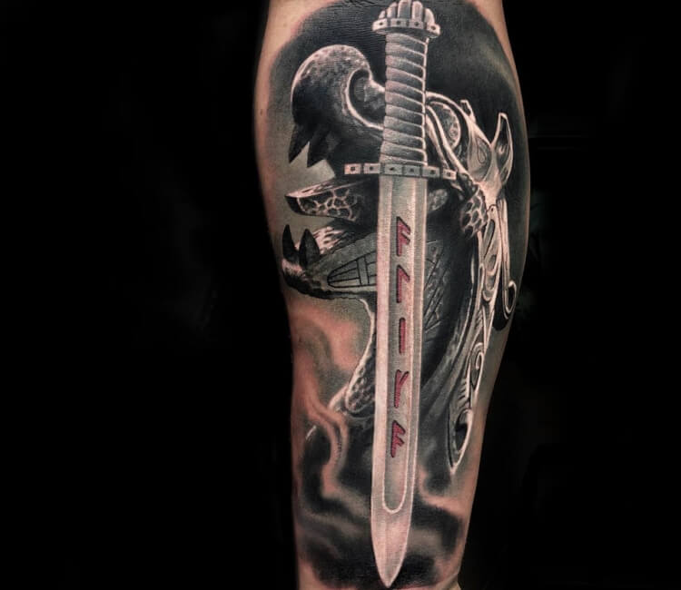 Gandalf sword Glarndrin by Sabrina Alfara  Lotr tattoo Tattoos Sword  tattoo