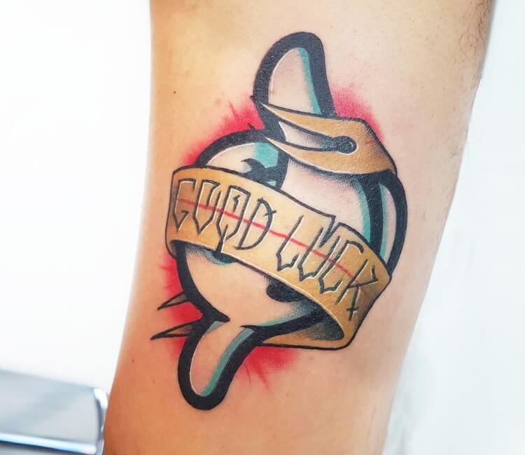 A little good luck charm, done by Karl at Sailor's Grave in San Diego :  r/traditionaltattoos