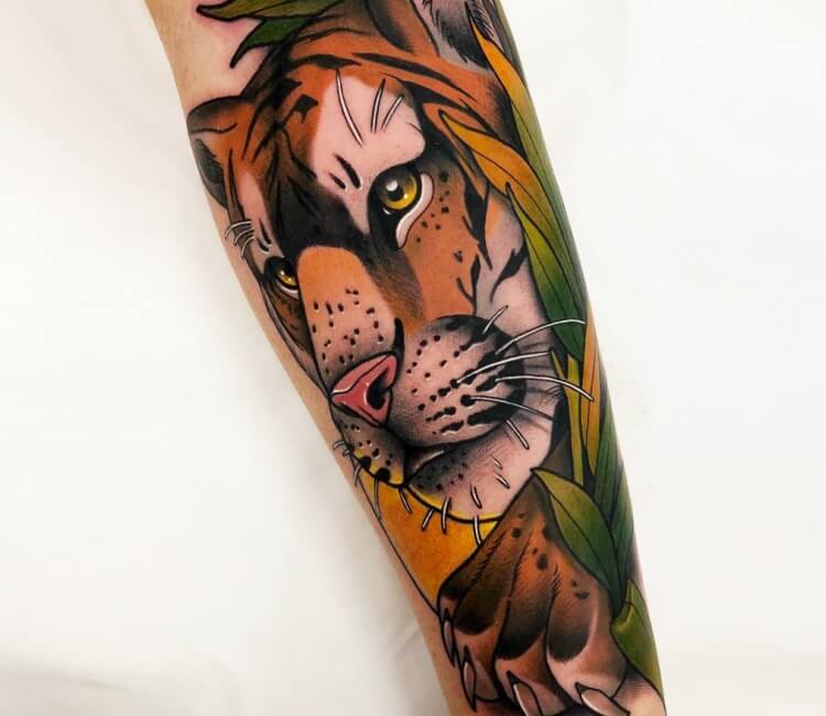 Tattoo uploaded by Craig Kelly • Traditional / Japanese style tiger tattoo  by Craig Kelly • Tattoodo