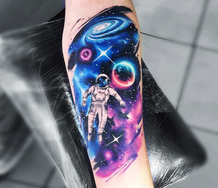 Space tattoo by Adrian Bascur  Photo 21906