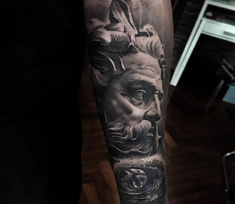 Top more than 74 tattoos of neptune - in.coedo.com.vn