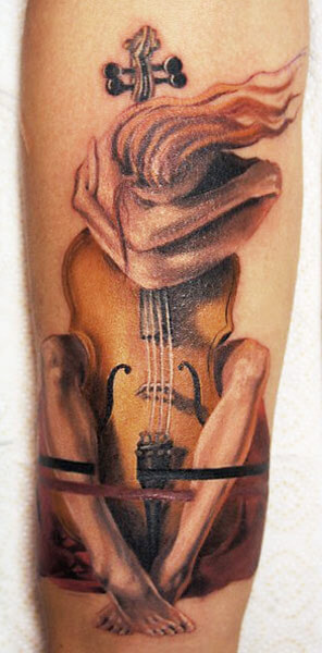 Suprematism Bass Clef by Amanda Fabian @ Urban Tattoo Studio South  (Arlington, Tx) : r/tattoos
