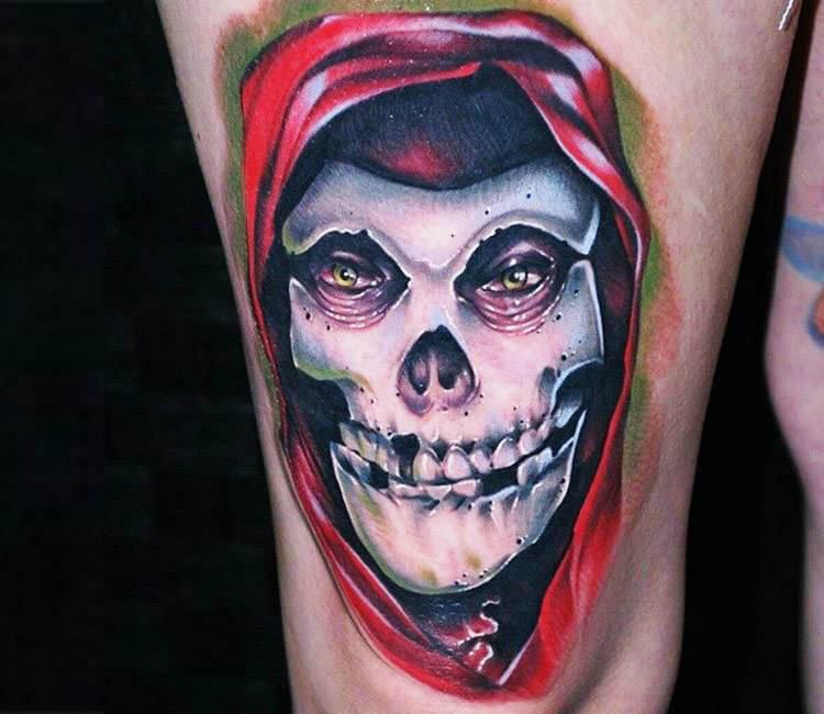 Misfits skull realistic tattoo Ben Ochoa. 