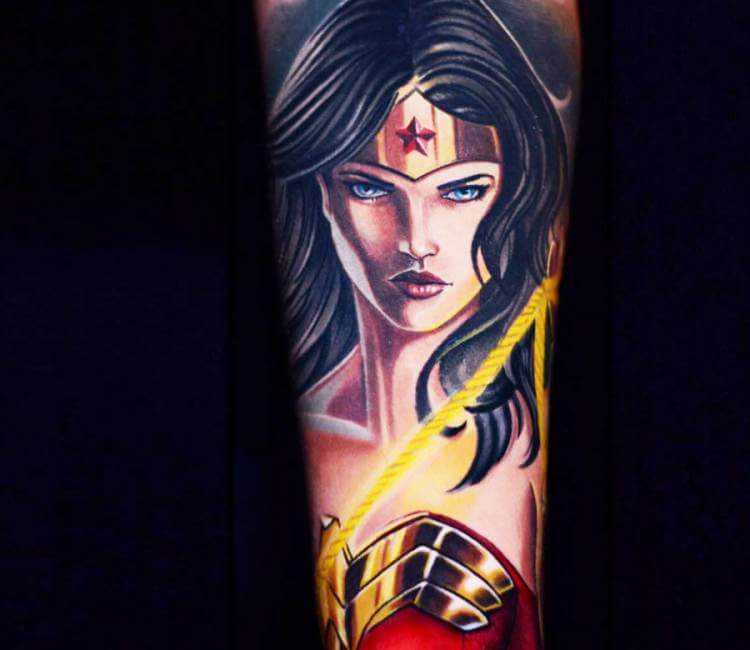Wonder Woman with Tattoos - Comics Grinder
