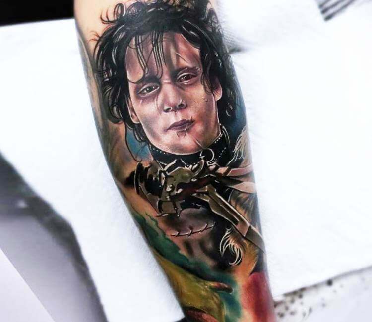 Edward Scissorhands tattooed today on