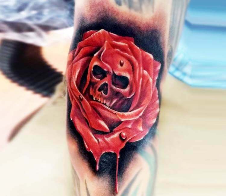 Rose with Skull tattoo by Bolo Art Tattoo | Post 20503