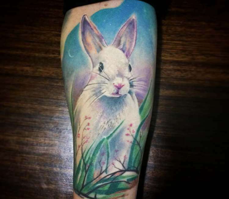 Marcus Hammer Tattoo - Bunny Made this semi realistic bunny the other day,  fun little project! Made @handshakestudio #bunny #bunnytattoo #rabbit  #rabbittattoo #realism #realistic #realistictattoo #animal #animaltattoo  #smalltattoo #girlytattoo ...