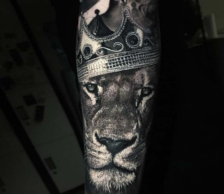 Lion King Crown Cross Tiger Waterproof Temporary Tattoo Pattern Body Fake  Tatoo Art Black Flash D3W8 - Walmart.com