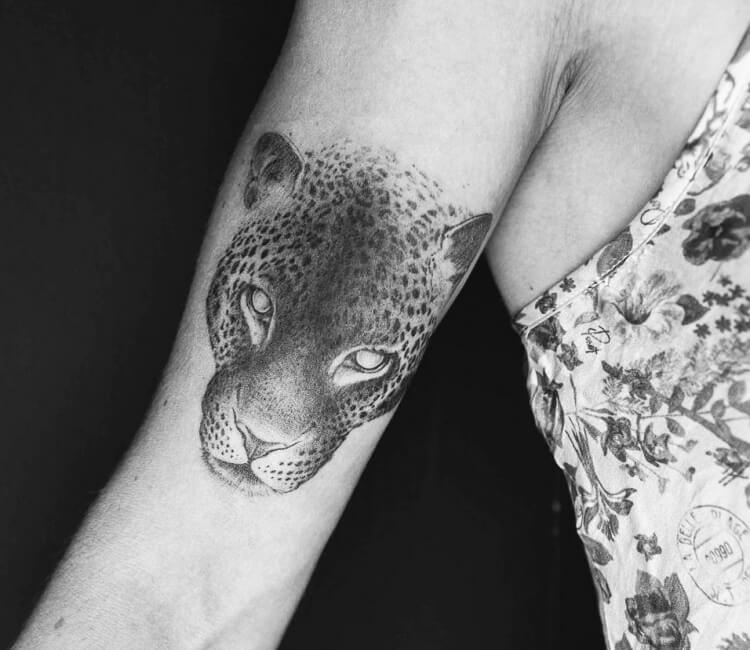 Realistic Leg Panther Tattoo by Piranha Tattoo Supplies