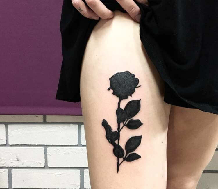 Black rose tattoo on the left forearm  Tattoogridnet