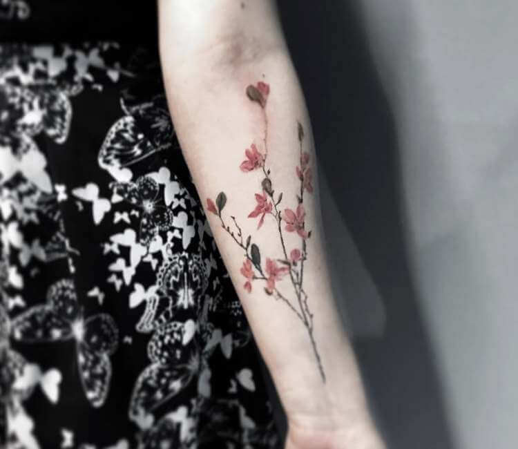 48 Magnolia Flower Tattoo Designs To Put Nature On Your Skin