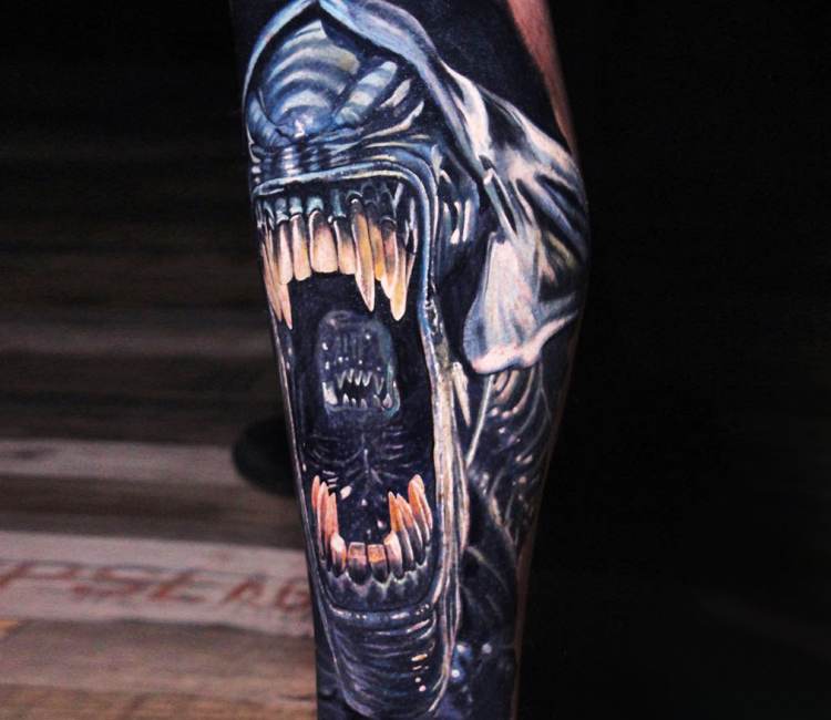Finished this Xenomorph kicking off this full leg sleeve! I've always  wanted to tattoo stuff from aliens so I am excited to add onto th... |  Instagram