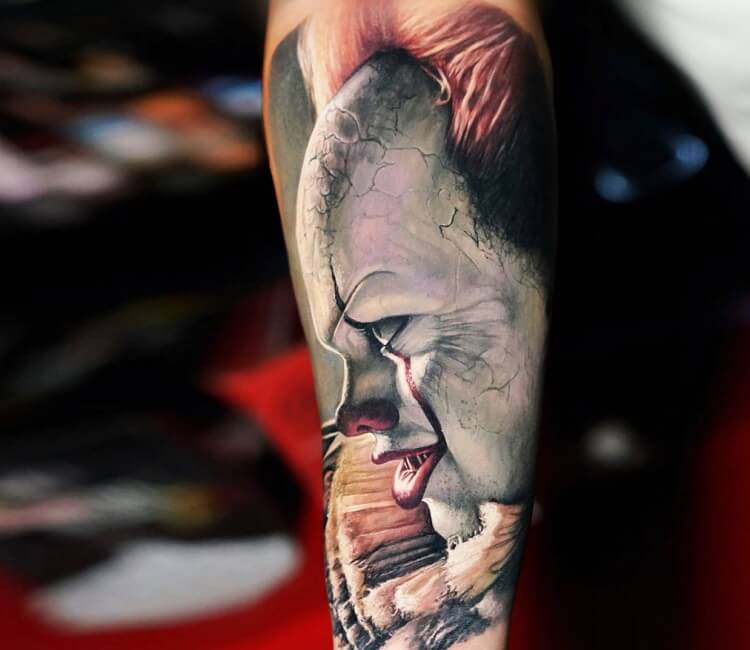 Pennywise clown tattoo by Dave Paulo