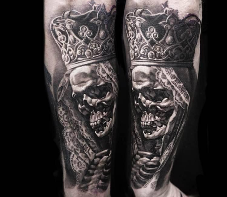 Skull Queen Hand Drawn Illustration Tattoo Stock Vector Royalty Free  1556499278  Shutterstock