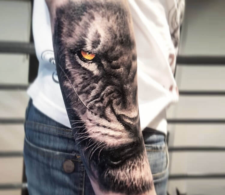 Tiger Tattoo By El Mago Tattoo Post