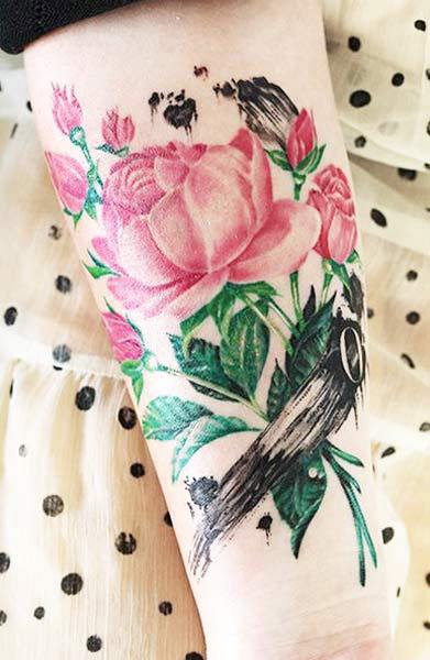Rose tattoo by Ellen Westholm | Post 11122