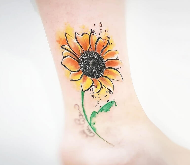 Minimalistic Sunflower Tattoo on Beige Background - Colored Cartoon Style  Stock Illustration - Illustration of intense, style: 291324127
