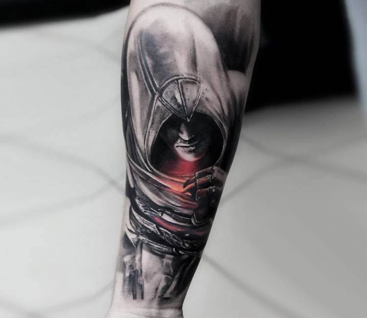 Start to this Assassins Creed Odyssey half sleeve! This was the winner of  the Giveaway I did last year! Super happy with the idea and… | Instagram