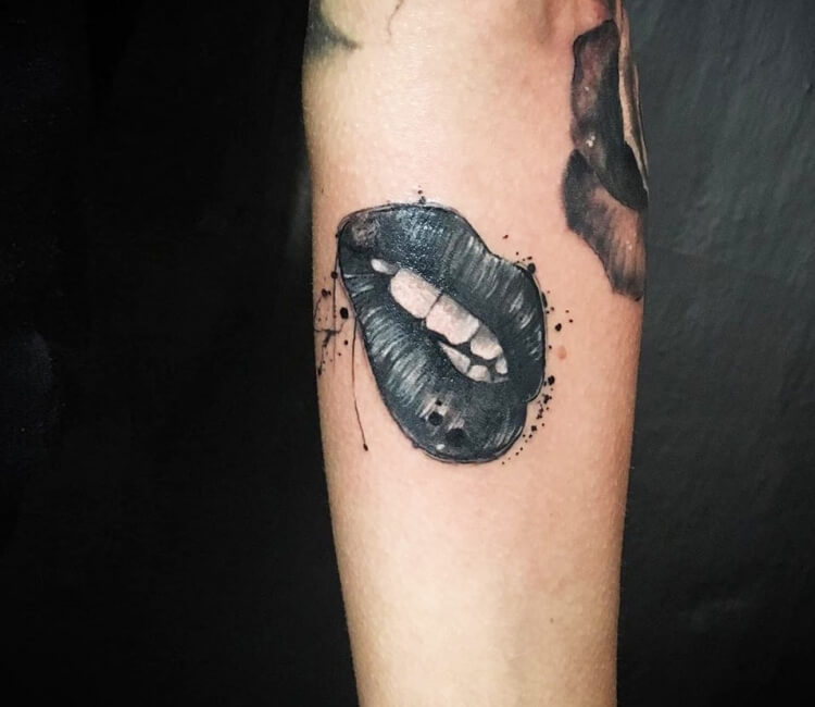 lips #tattoo | Instagram
