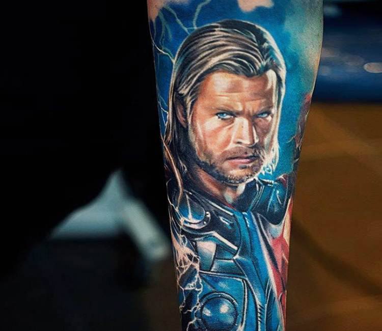 Thor Love and Thunder Fans Geek Out Over the Loki Tattoo From the New  Trailer of Chris Hemsworths Marvel Film   LatestLY