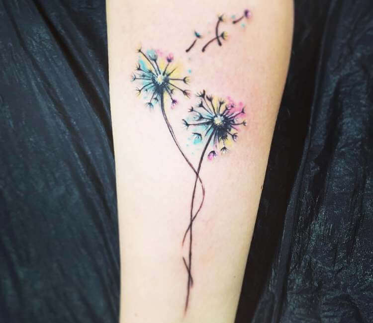 Dandelion tattoo by Klaras Tattoo | Post 22209