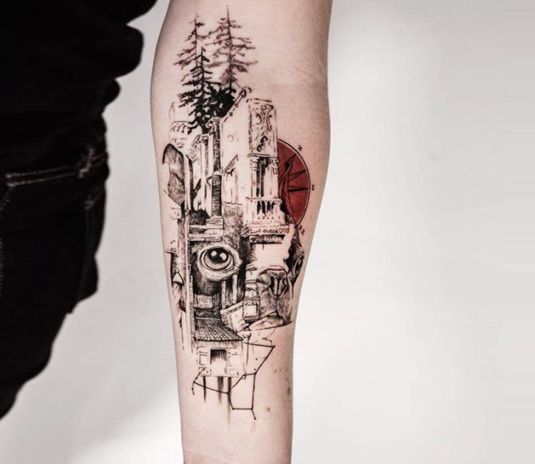 Abstract tattoo by Koit Tattoo