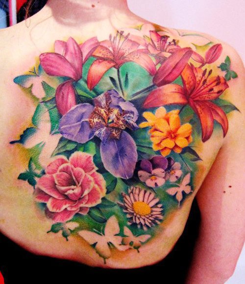 25 Small flower tattoos that are too pretty to have