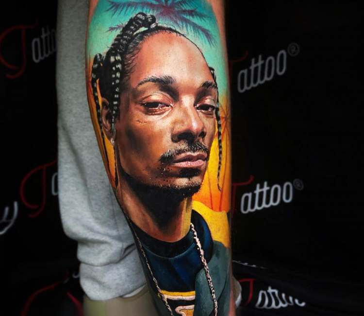 Snoop Dogg Gets Arm Tattoo To Celebrate Lakers Championship   YouTube