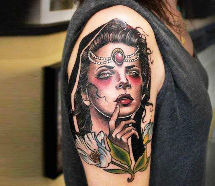 Woman tattoo by Michael Taguet | Post 16203