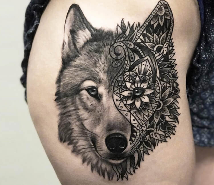 Wolf tattoo by Mike Flores | Post 27490