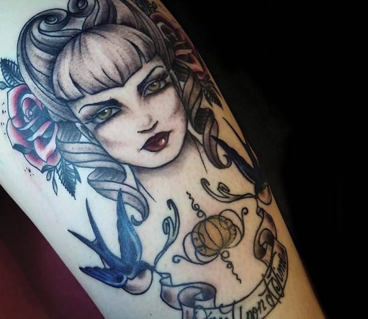 Woman portrait tattoo by Miss Voodoo Tattoo | Post 14639