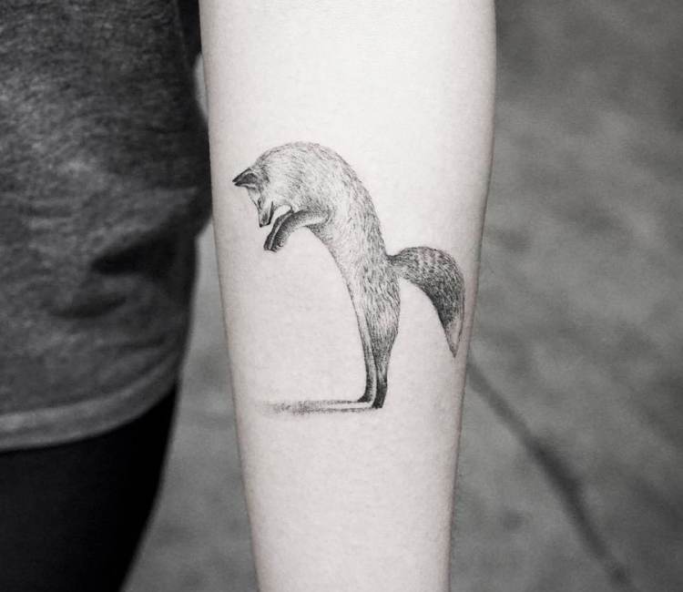 black and white fox tattoo design  Fox tattoo Fox tattoo design Tattoo  designs