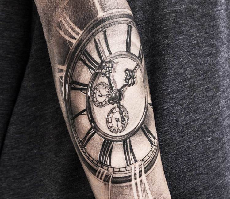 A breaking clock and some gears to start Ed's sleeve ⏱️⚙️⚙️ Couple mor... |  TikTok