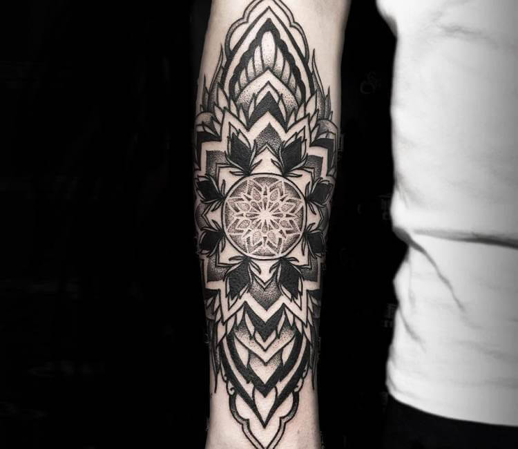 Black Mandala Tattoos and Henna Graphic by Finart · Creative Fabrica