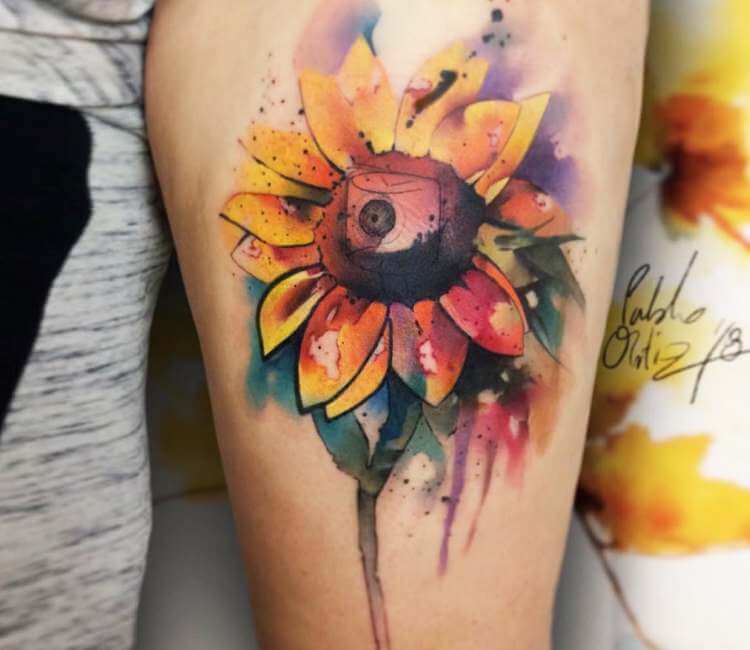 Sunflower tattoo by Pablo Ortiz Tattoo  Photo 26565