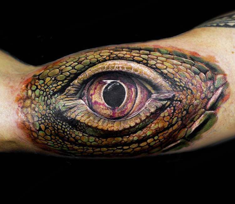 Realistic Reptile Eye Tattoo Idea