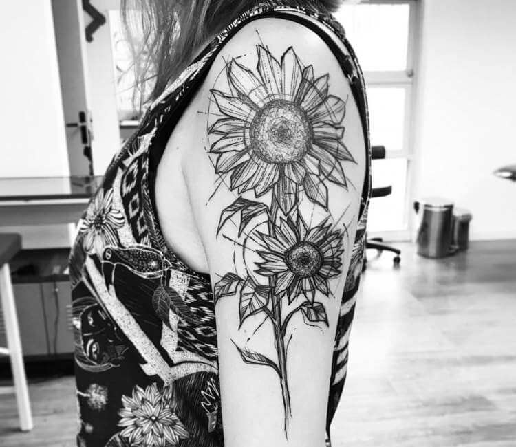 Sunflower tattoo by Ricardo Da Maiat | Post 25312