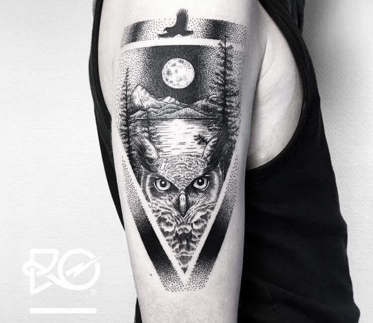 Barn owl and moon tattoo  Dark grey studio Essen Artist Ivan Dan   Barn owl tattoo Owl tattoo sleeve Owl tattoo design