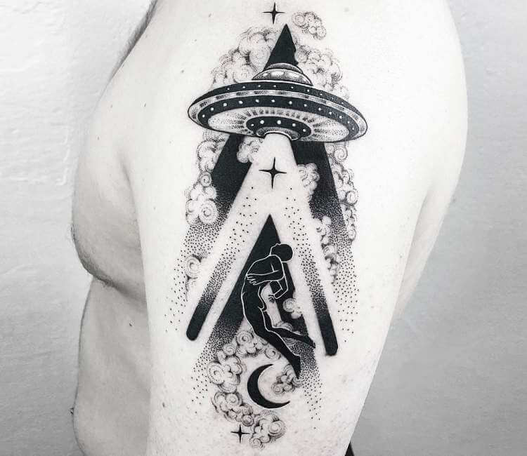 19 Alien Tattoo Ideas That Are Out Of This World!