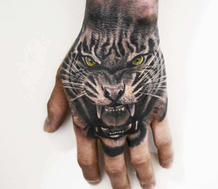 Tiger tattoo by Sebastian Echeverria | Post 22117