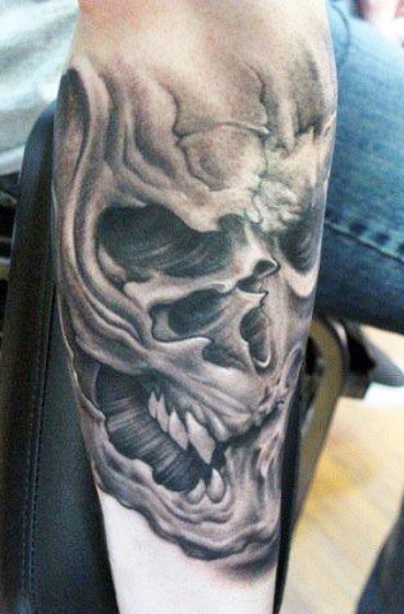 18 Amazing Skull Tattoo Designs  Club Tattoo