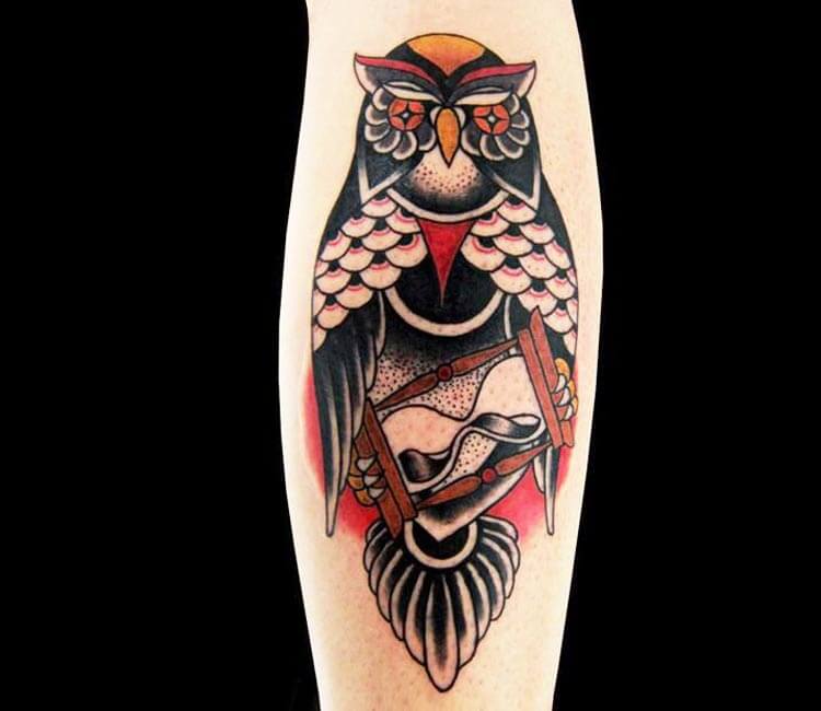 Full Color Traditional Owl Tattoo by Dimas Reyes TattooNOW