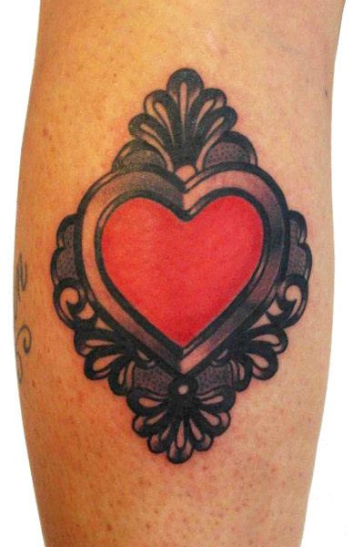 CUORE SACRO TATTOO 