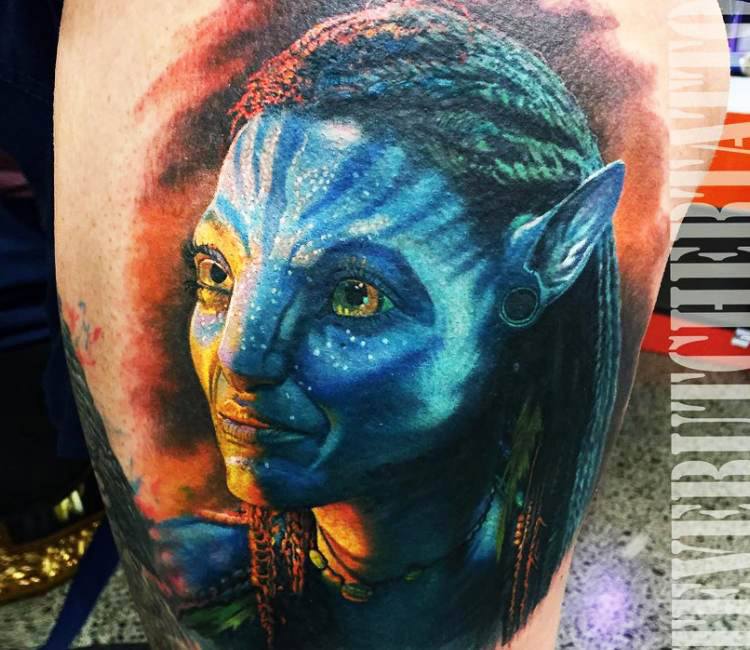 Avatar Tattoos Frenzied Flick Fans Flock to Get Neytiri Tattoos and Jake  Sully Ink