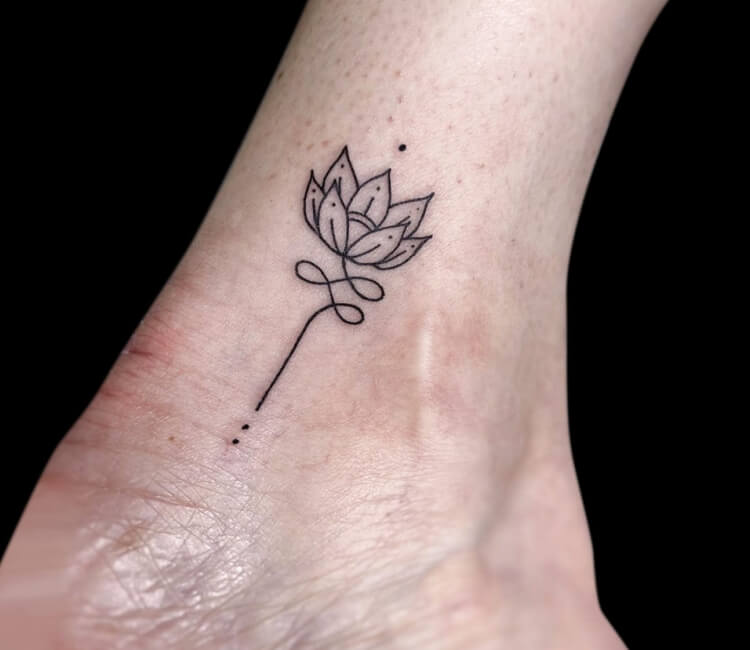 Lotus flower tattoo by Taranis Tribe | Post 29964